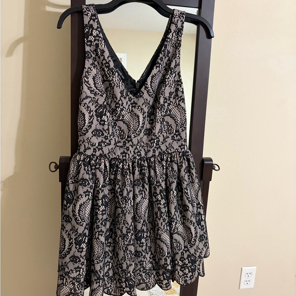 Bebe Black and Cream Lace Detail Dress